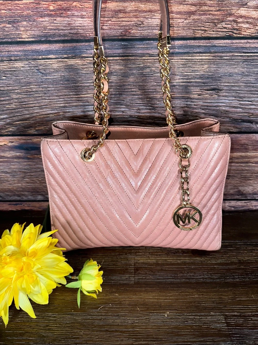Michael Kors Dusty Rose Chevron Quilted Chain-Handle Shoulder Bag